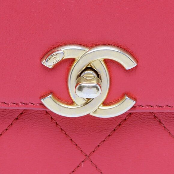 Chanel Lambskin Coco Lux Small Flap Bag - Picture 11 of 16